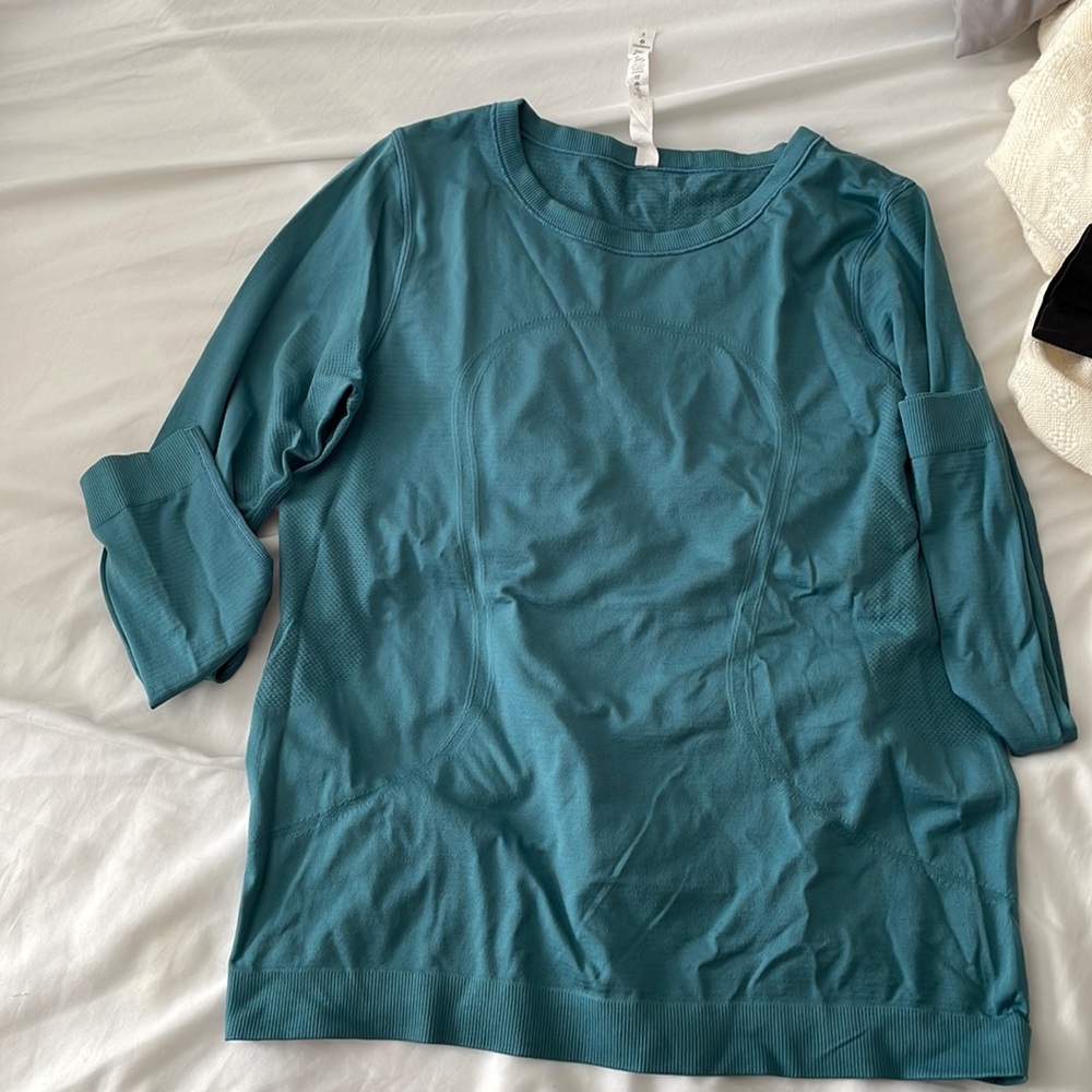Lululemon long sleeve